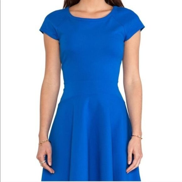 Diane von Furstenberg DVF Size 2 Delyse Full Skirt Mini Dress A-Line Cobalt - Picture 4 of 14